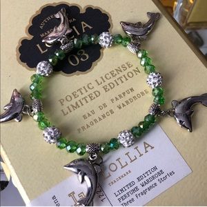 NWOT Dolphin Beaded Bracelet